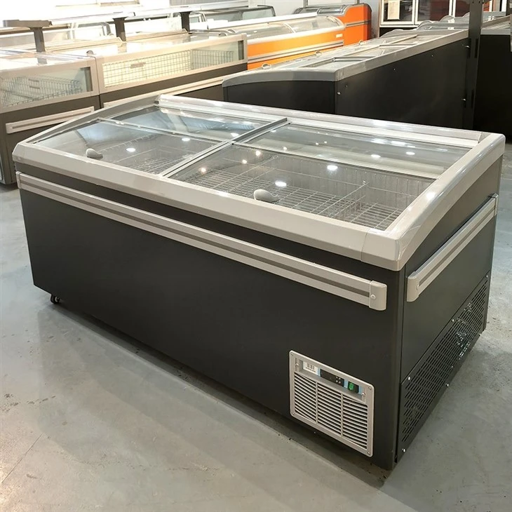 Convenience Store Ice Freezer